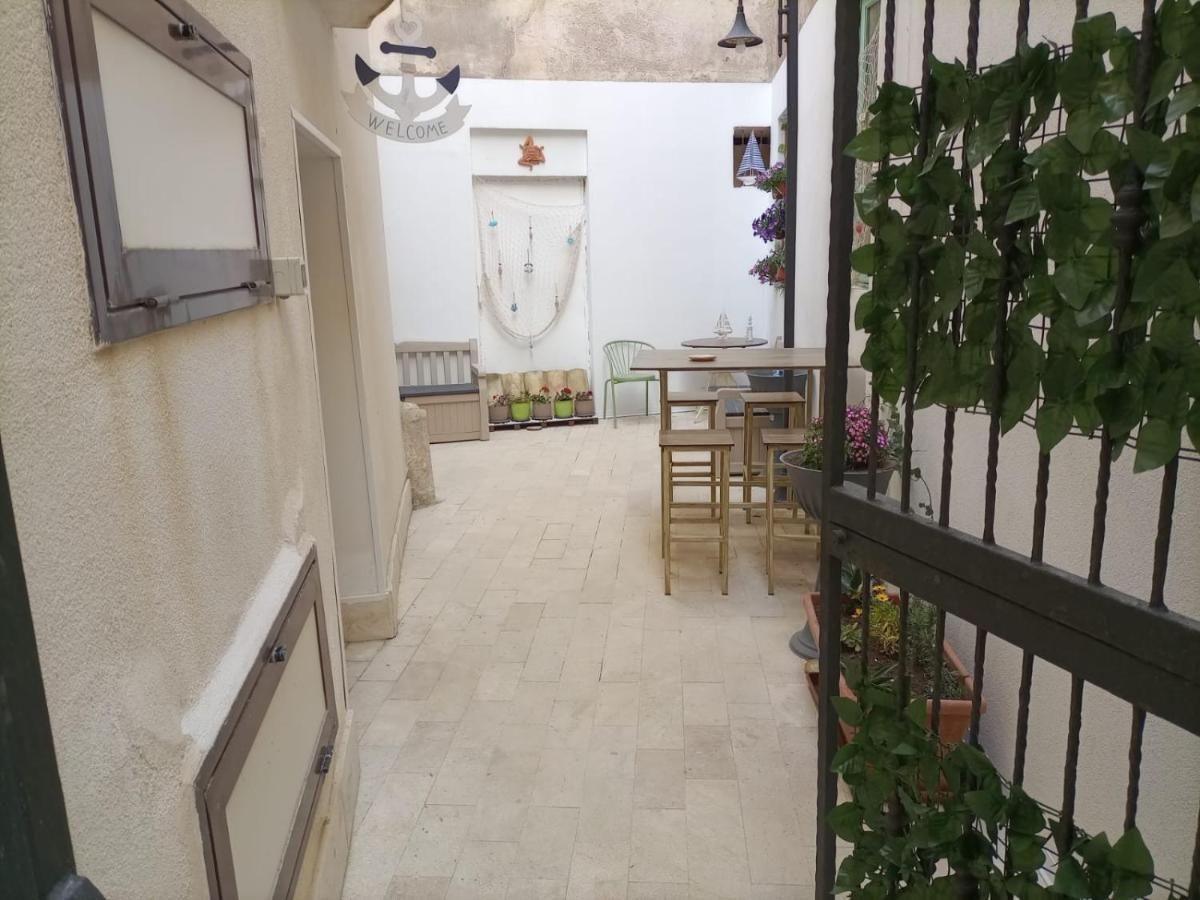 Da Salvo E Mary Hotel Trapani Bagian luar foto