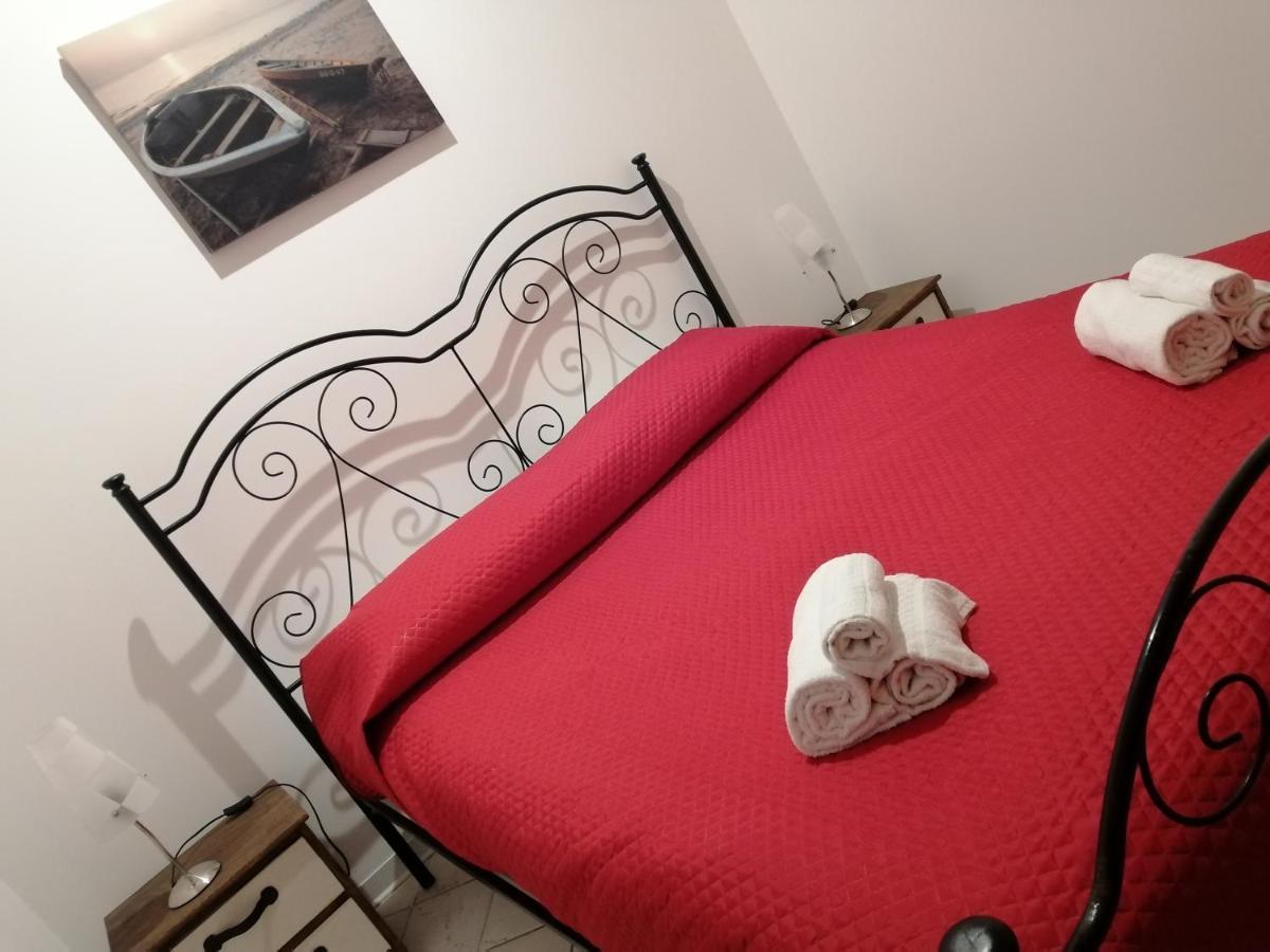 Da Salvo E Mary Hotel Trapani Bagian luar foto
